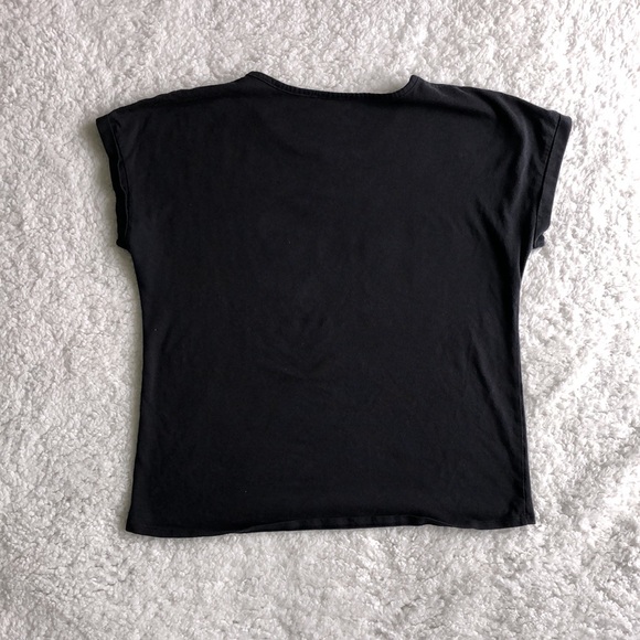 Under Armour Black T-Shirt. XS. - Picture 3 of 3
